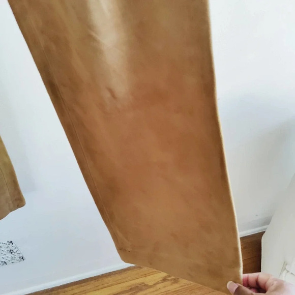 - Real Clothes Leather Pants / Saks Fifth Avenue / Camel / Size 6 - Picture 3 of 7